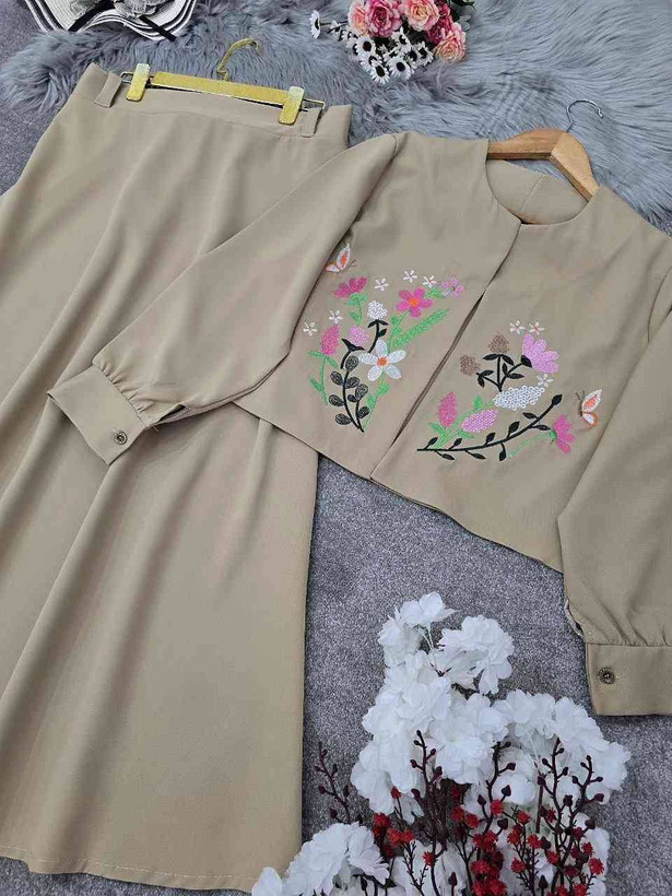 ست شومیز دامن زنانه گلدوزی شده